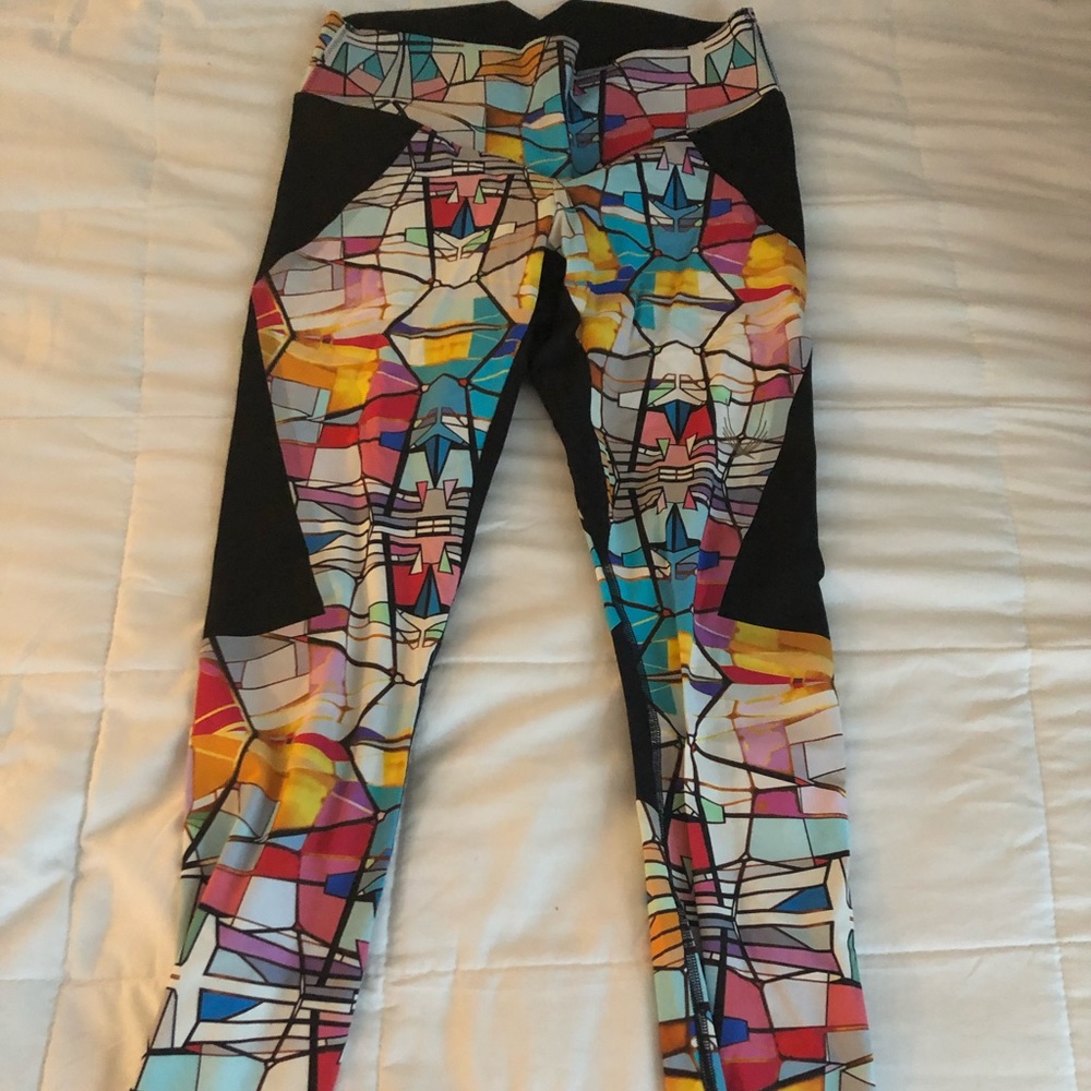 Lucas Hughs, leggings